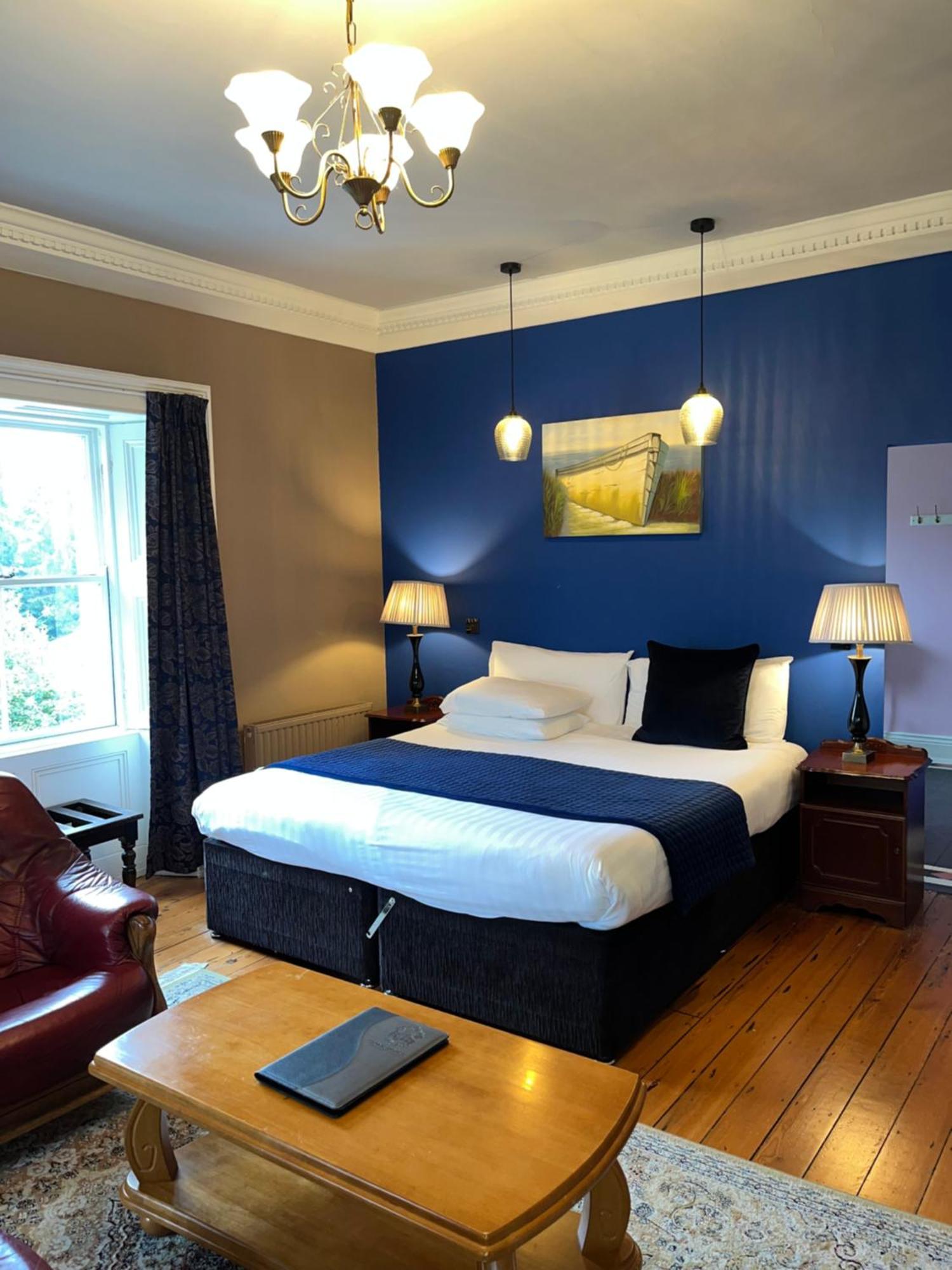 Clone Country House Охрим Экстерьер фото A bedroom at the hotel